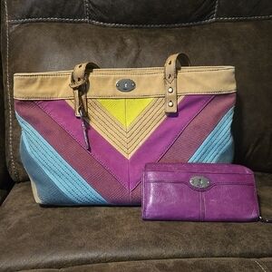 Chevron Fossil Purse And Wallet